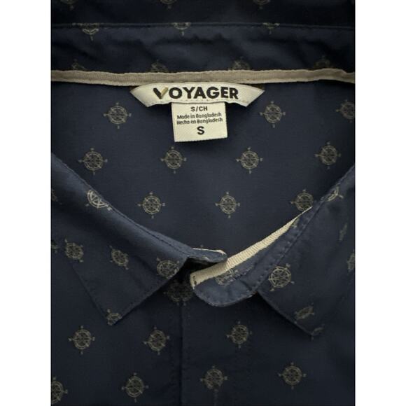 Voyager Men's Blue Short Sleeve Button-Up Shirt Small - Picture 2 of 2